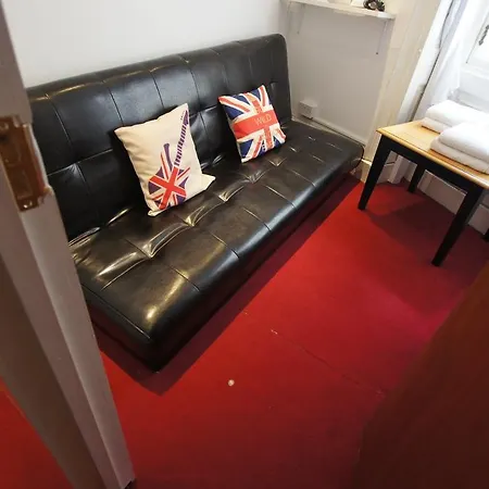 Green Park Guest House